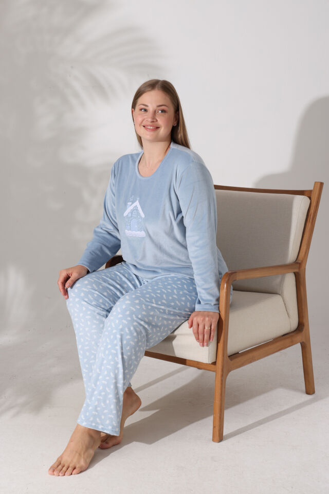 Estiva Kadın Ev Desenli Mavi Büyük Beden Kadife Pijama Takımı
