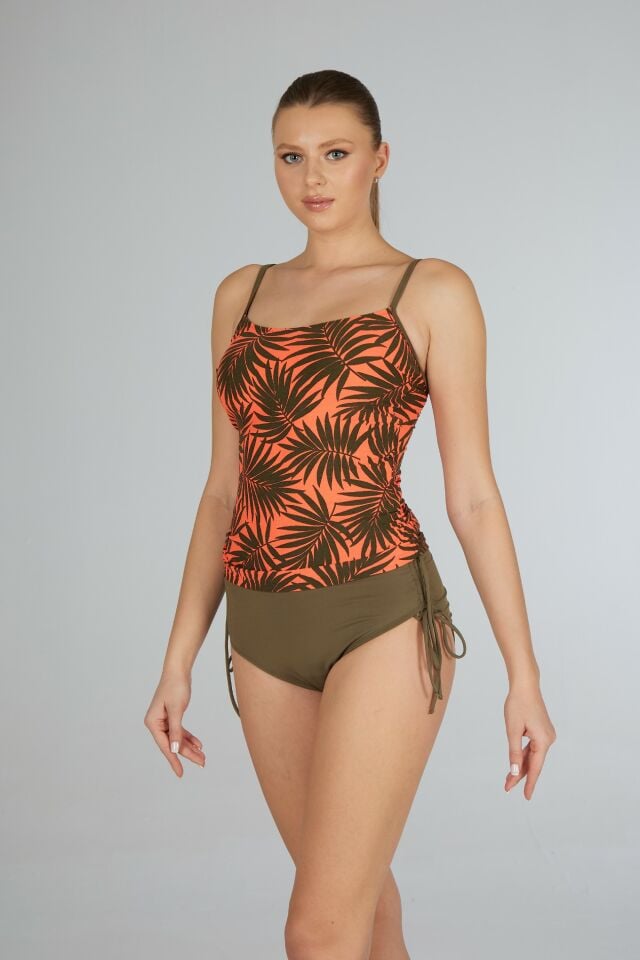 Estiva Kadın Tropikal Yaprak Desenli Haki Emprime Şortlu İnce Askılı Tankini