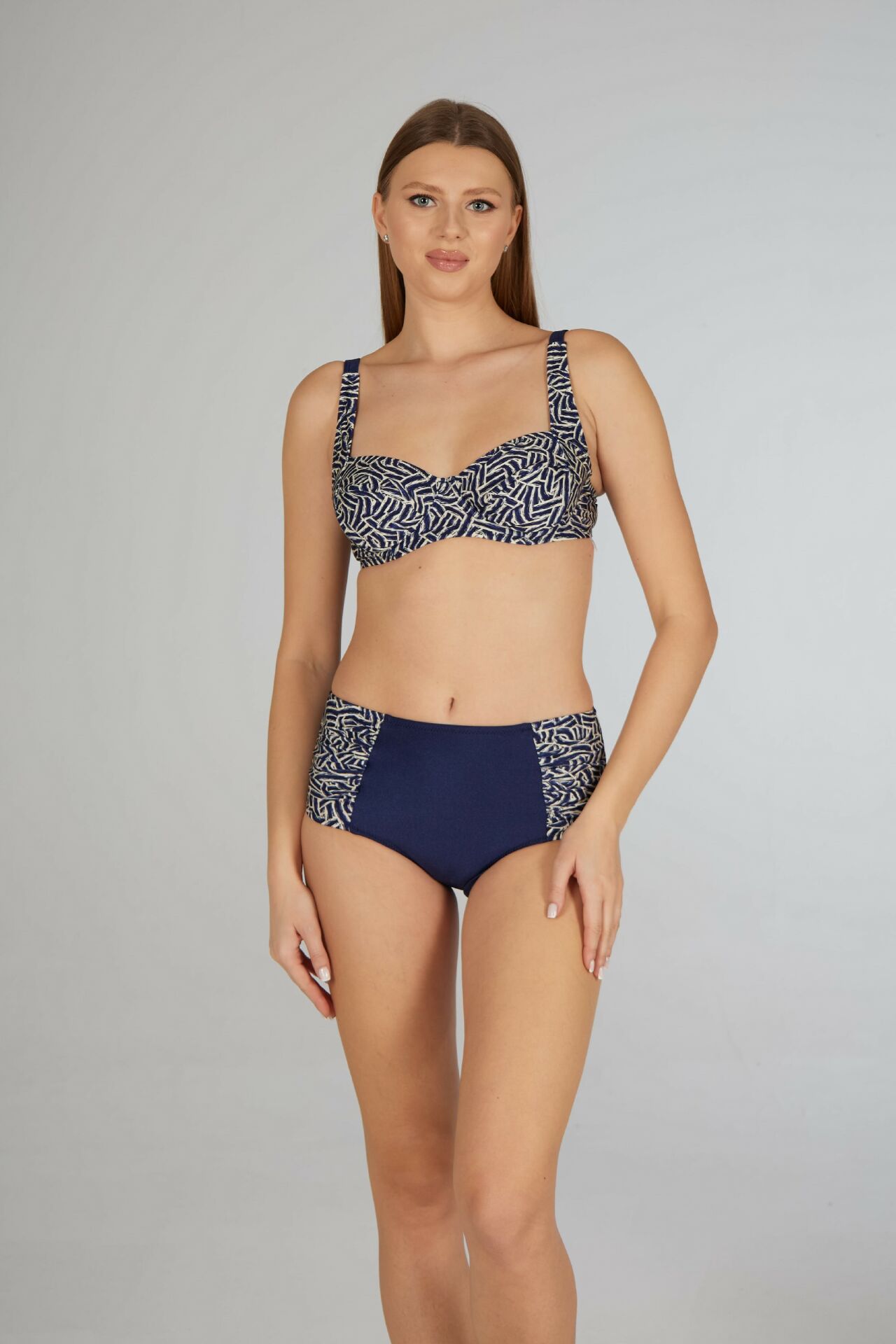 Estiva Kadın Çizgi Desenli Lacivert Balenli Emprime Bikini Takımı