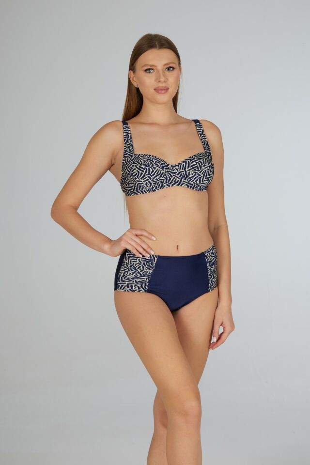 Estiva Kadın Çizgi Desenli Lacivert Balenli Emprime Bikini Takımı