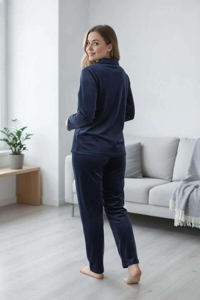 Estiva Kadın Önden Düğmeli Büyük Beden Kadife Pijama Takımı Lacivert - 5XL