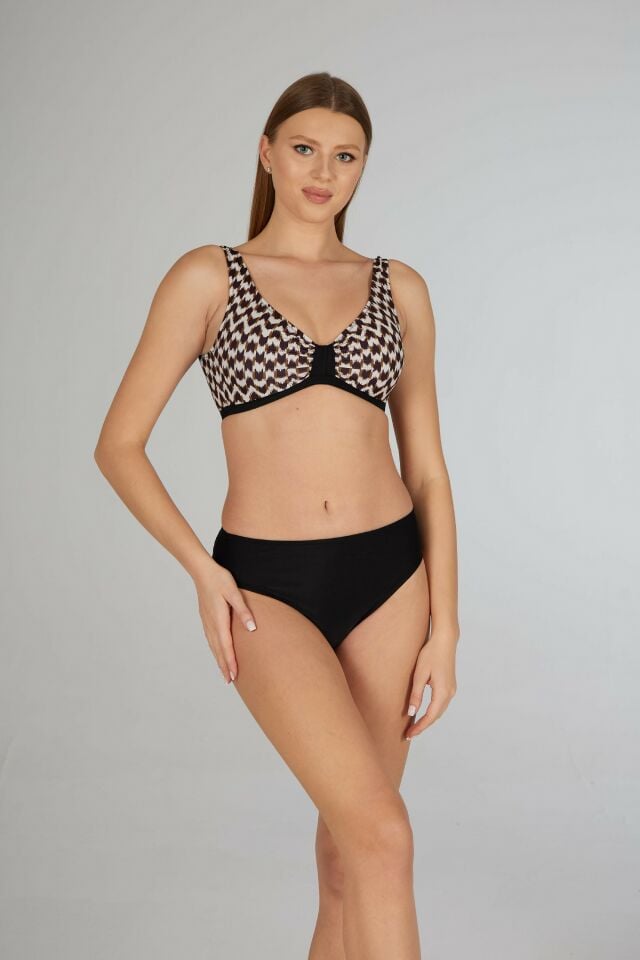 Estiva Kadın Dalga Desenli Siyah Toparlayıcı Emprime Battal Beden Bikini Takımı