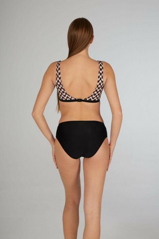 Estiva Kadın Dalga Desenli Siyah Toparlayıcı Emprime Battal Beden Bikini Takımı