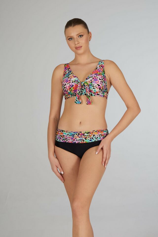 Estiva Kadın Renk Desenli Siyah Balenli Toparlayıcı Bikini Takımı