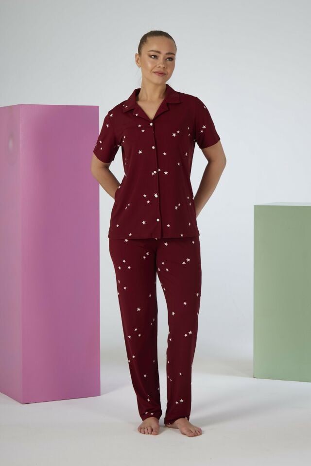 Estiva Kadın Yıldız Desenli Bordo Kısa Kollu Önden Düğmeli Soft Pijama Takımı