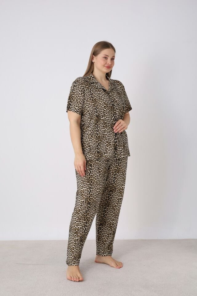 Estiva Kadın Kaplan Desenli Kahverengi Kısa Kollu Önden Düğmeli Soft Battal Pijama Takımı