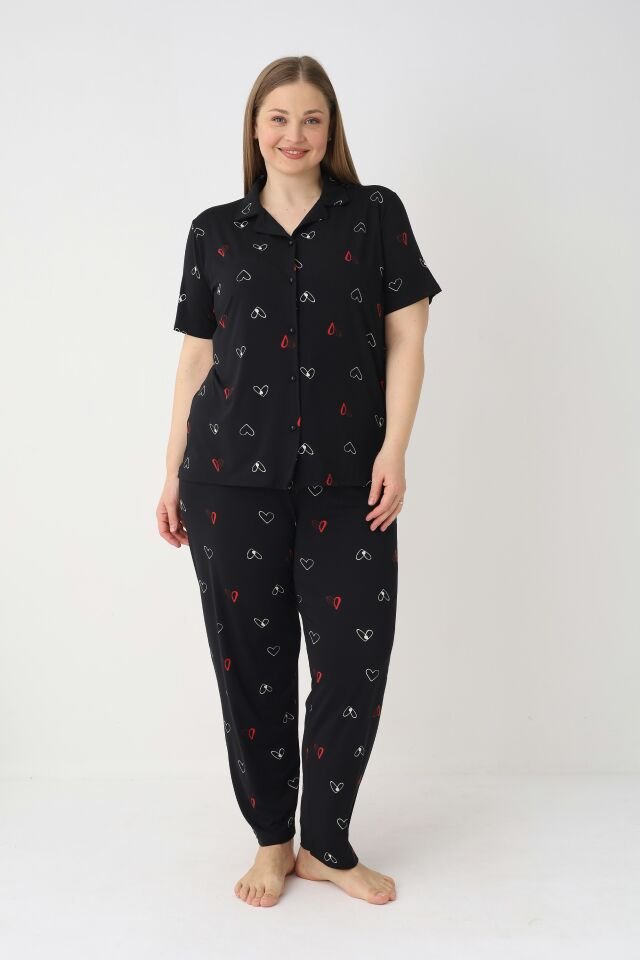 Estiva Kadın Kalp Desenli Siyah Kısa Kollu Önden Düğmeli Soft Battal Pijama Takımı