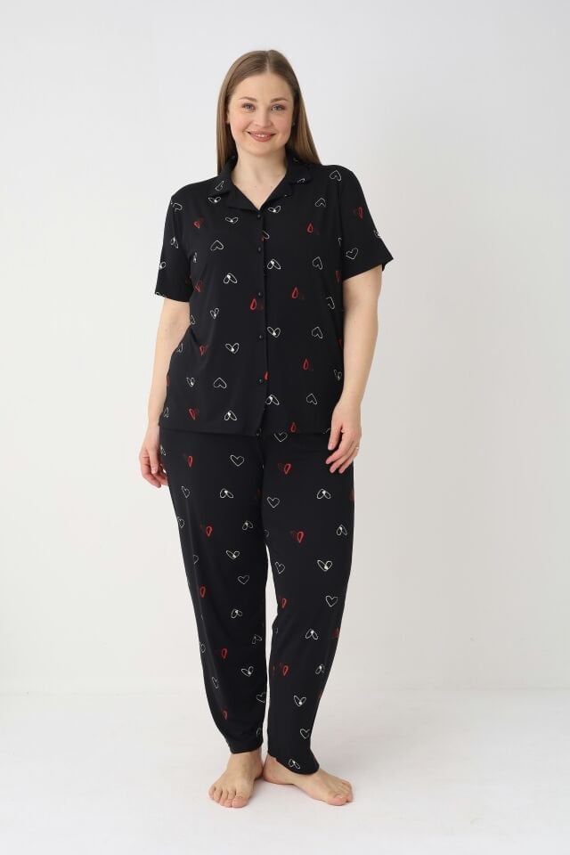 Estiva Kadın Kalp Desenli Siyah Kısa Kollu Önden Düğmeli Soft Battal Pijama Takımı