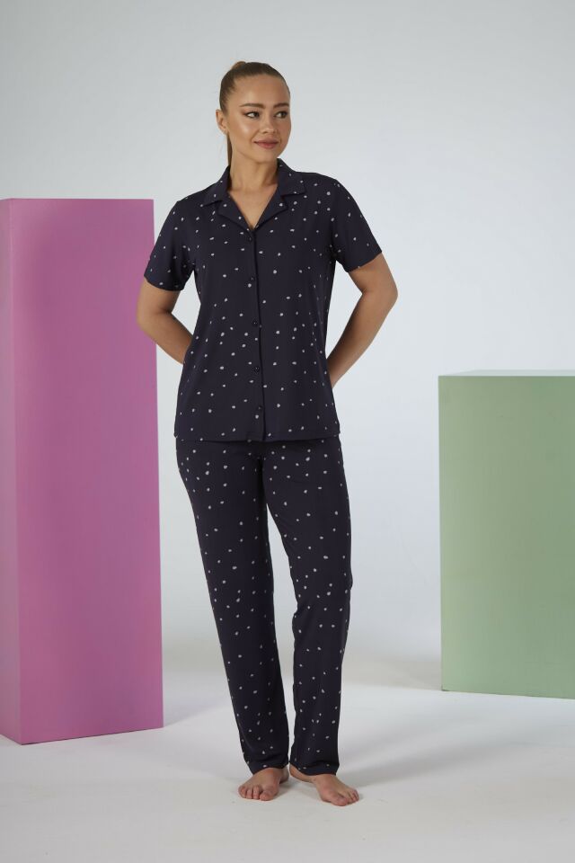 Estiva Kadın Puantiyeli Lacivert Kısa Kollu Önden Düğmeli Soft Pijama Takımı