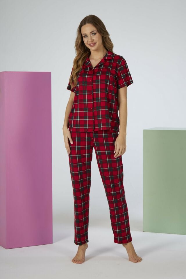 Estiva Kadın Kareli Kırmızı Kısa Kollu Önden Düğmeli Soft Pijama Takımı