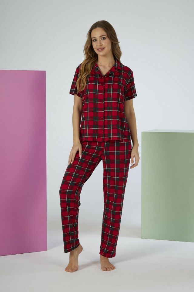 Estiva Kadın Kareli Kırmızı Kısa Kollu Önden Düğmeli Soft Pijama Takımı alternatif görsel