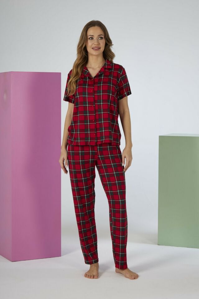Estiva Kadın Kareli Kırmızı Kısa Kollu Önden Düğmeli Soft Pijama Takımı