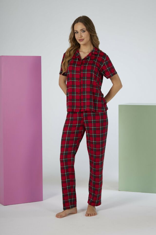 Estiva Kadın Kareli Kırmızı Kısa Kollu Önden Düğmeli Soft Pijama Takımı