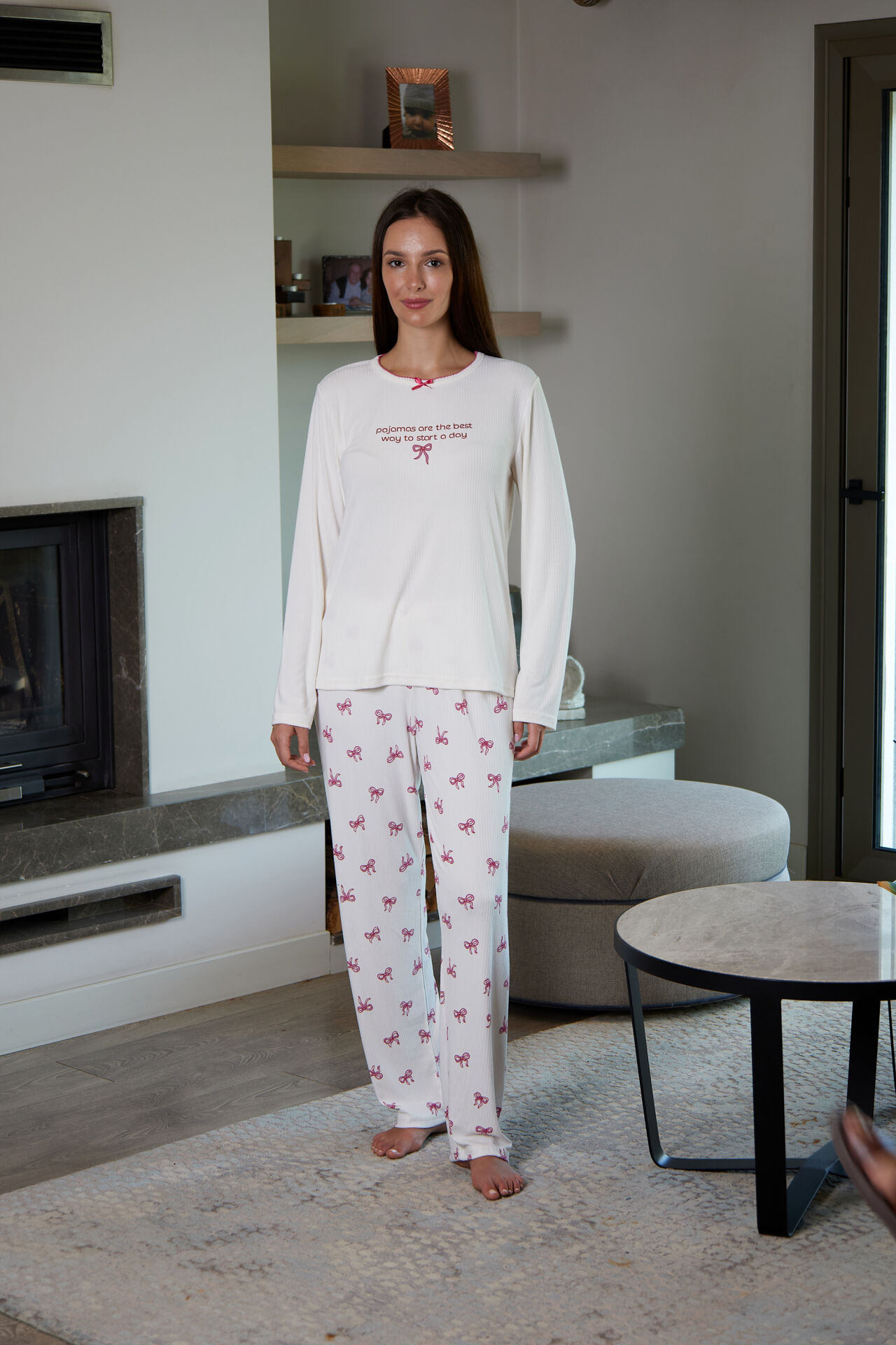 Estiva Kadın Kurdele Desenli Bej Rengi Kaşkorse Pijama Takımı