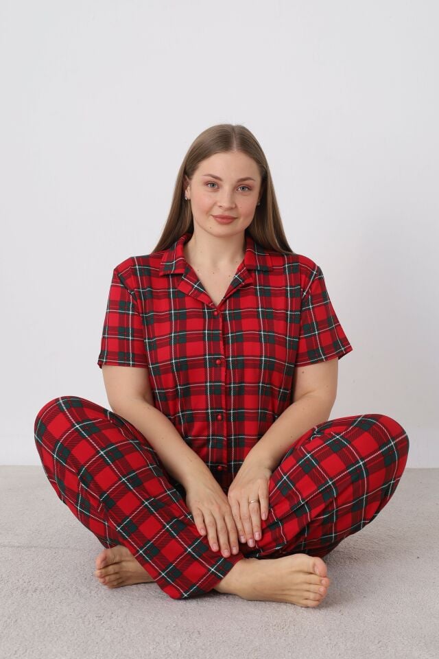 Estiva Kadın Kareli Kırmızı Kısa Kollu Önden Düğmeli Soft Battal Pijama Takımı