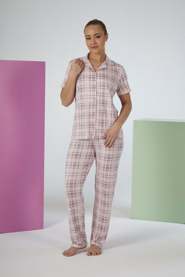Estiva Kadın Kareli Pembe Kısa Kollu Önden Düğmeli Soft Pijama Takımı
