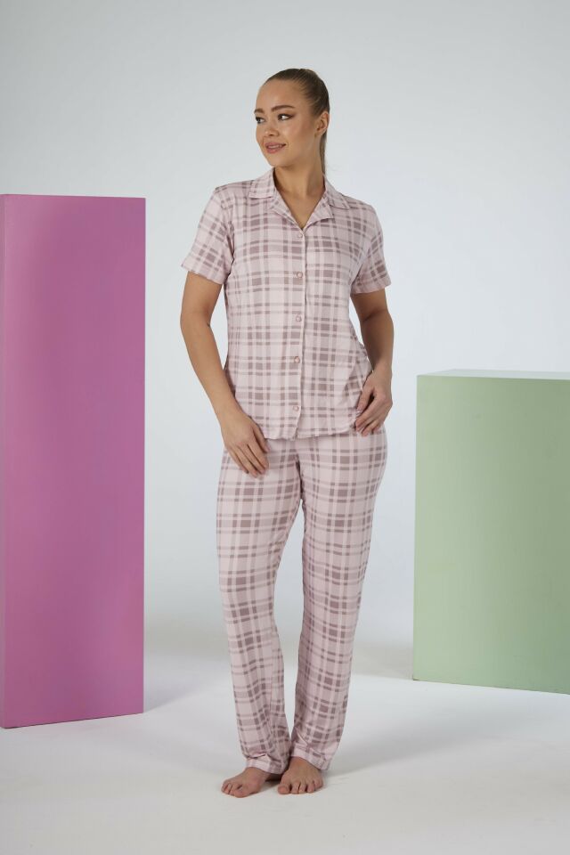Estiva Kadın Kareli Pembe Kısa Kollu Önden Düğmeli Soft Pijama Takımı