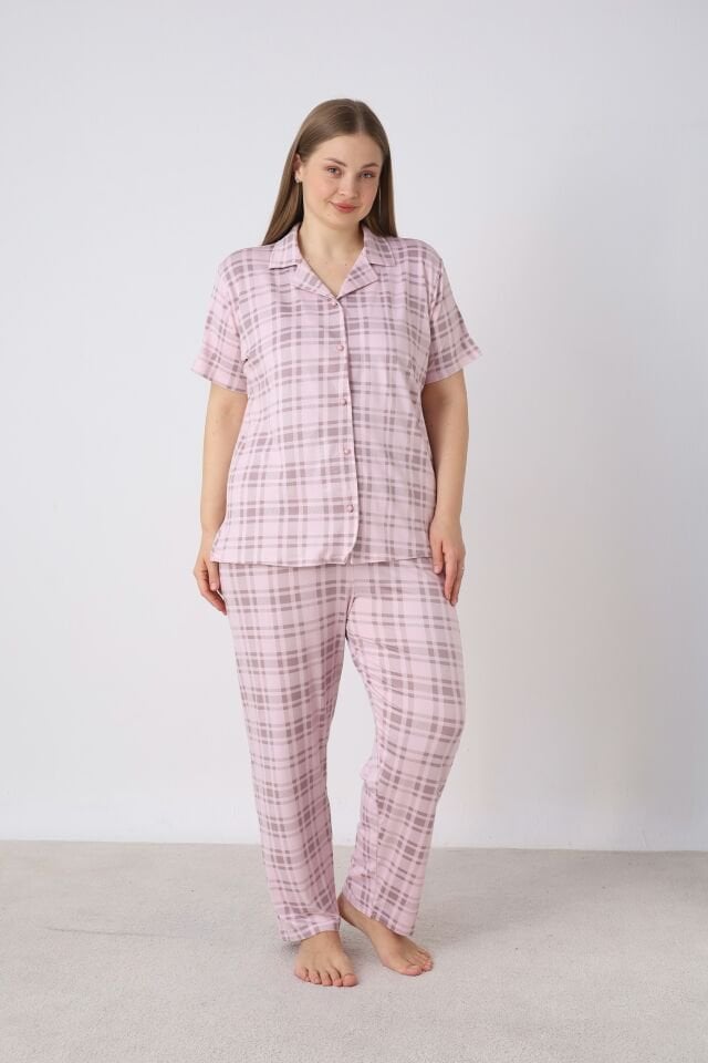 Estiva Kadın Kareli Pembe Kısa Kollu Önden Düğmeli Soft Battal Pijama Takımı