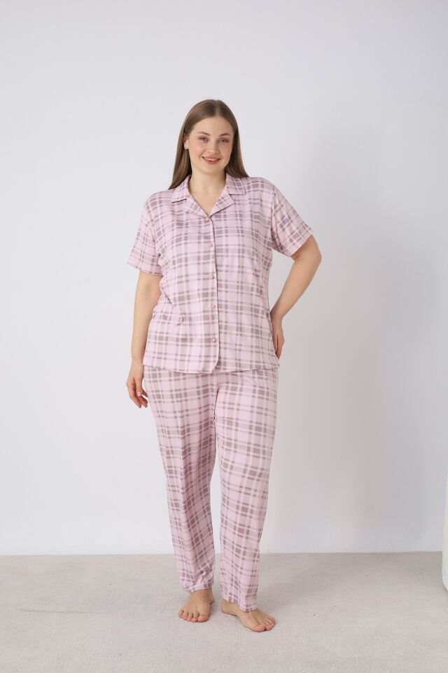 Estiva Kadın Kareli Pembe Kısa Kollu Önden Düğmeli Soft Battal Pijama Takımı