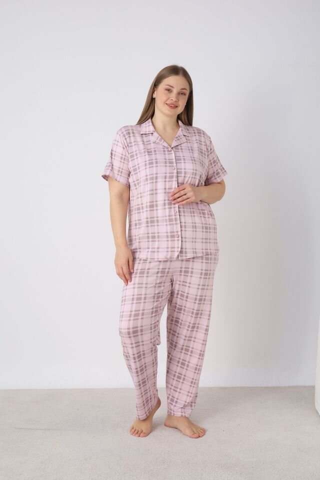 Estiva Kadın Kareli Pembe Kısa Kollu Önden Düğmeli Soft Battal Pijama Takımı