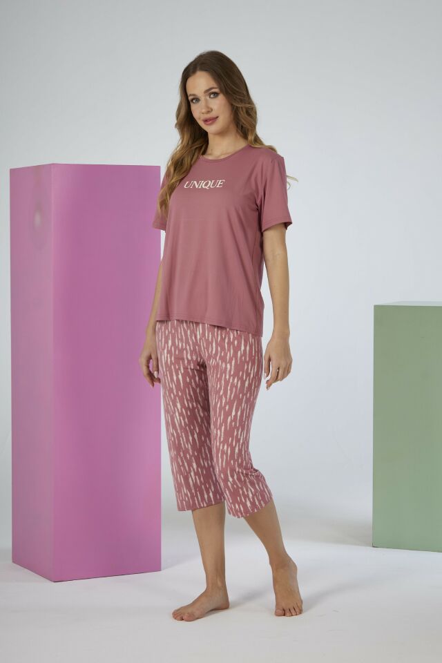 Kadın Yazlık Desenli Kısa Kollu Kaprili Soft Pijama Takımı - Pembe