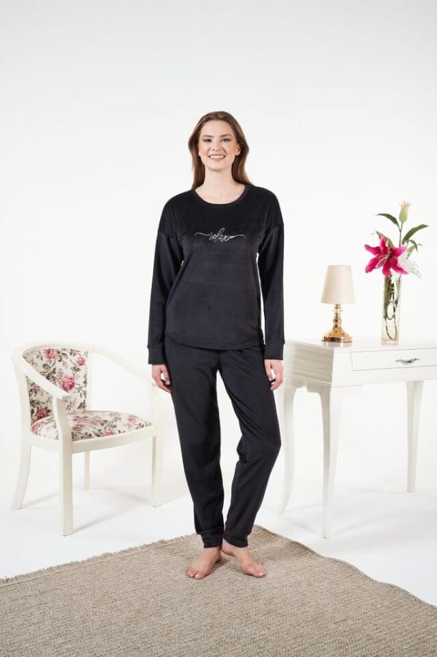 Kadın Kışlık Kadife Pijama Takımı Siyah - M