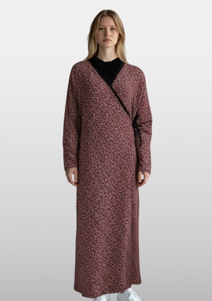 Estiva Kadın Desenli Uzun Kollu Bağcıklı Lycra Viskon Namaz Elbisesi