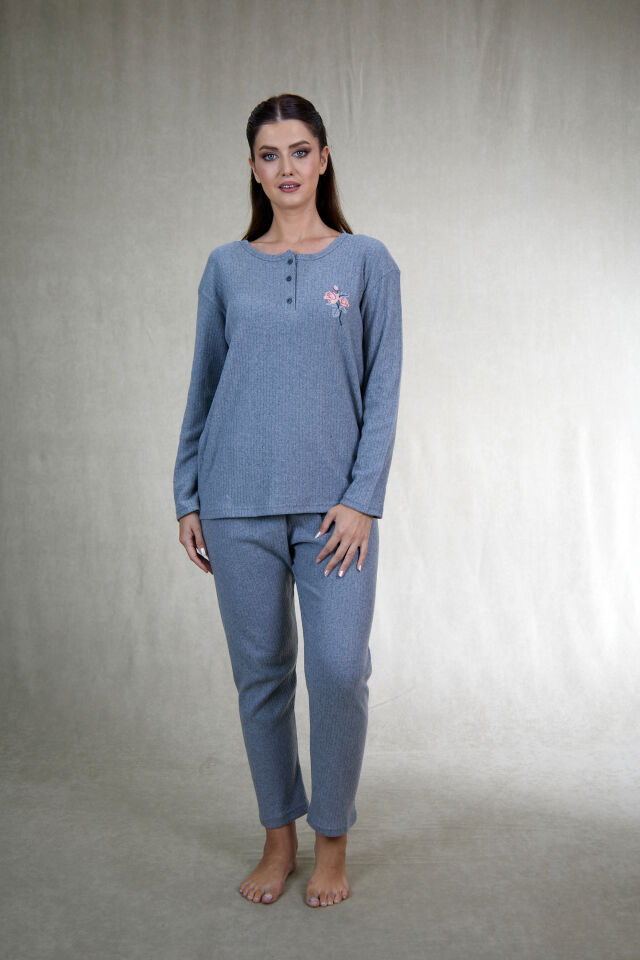 Estiva Kadın Nakış İşlemeli Patlı İnterlok Şardonlu Pijama Takımı L - Gri