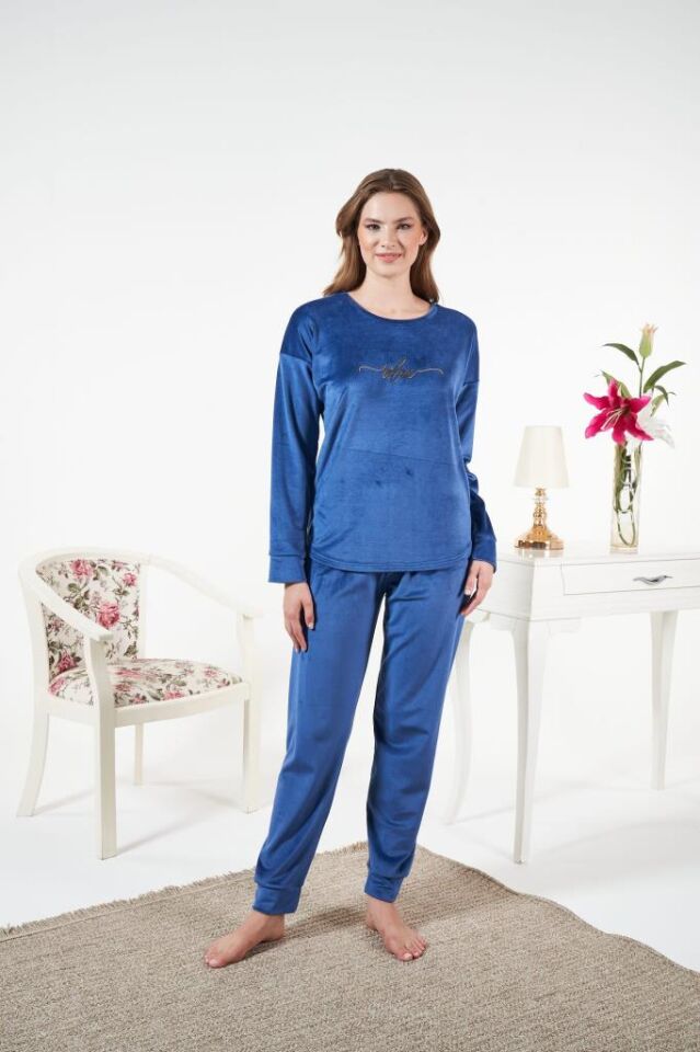 Kadın Kışlık Kadife Pijama Takımı XL - İNDİGO