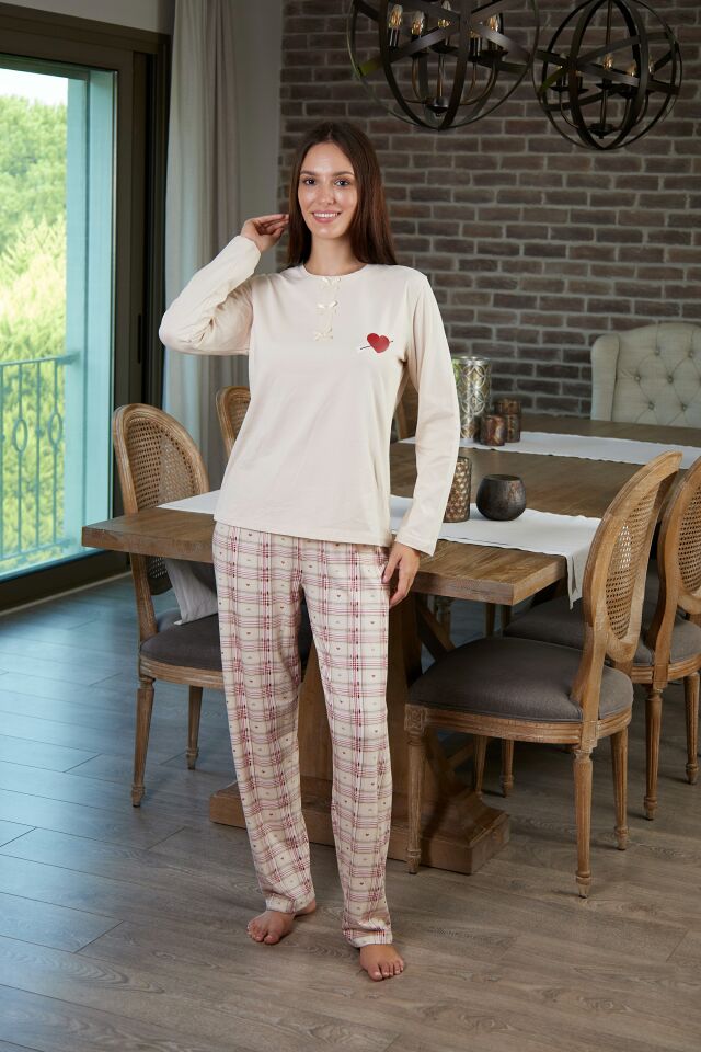 Estiva Kadın Kalp Desenli Bej Pembe Penye Lycra Pijama Takımı