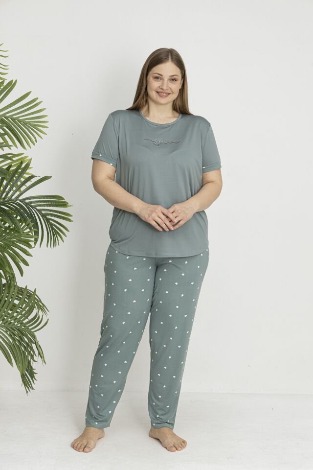 Estiva Kadın Kalp Alt Desenli Kısa Kollu Soft Battal Pijama Takımı 4XL - Yeşil