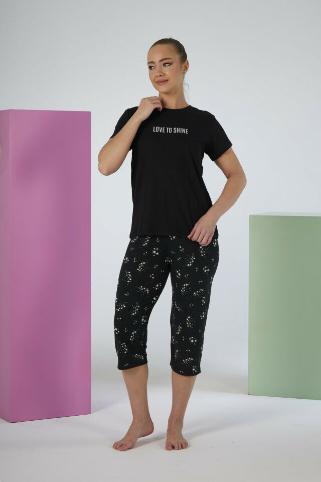 Kadın Yazlık Yıldız Desenli Kısa Kollu Kaprili Soft Pijama Takımı - Siyah