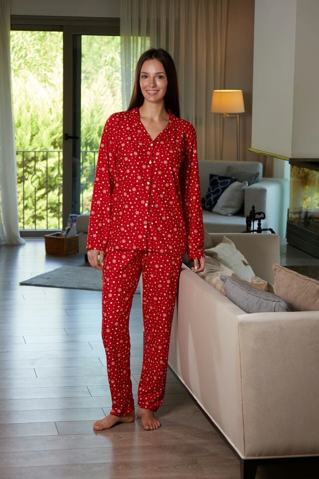 Estiva Kadın Kar Tanesi Desenli Kırmızı Önden Düğmeli Süet Pijama Takımı