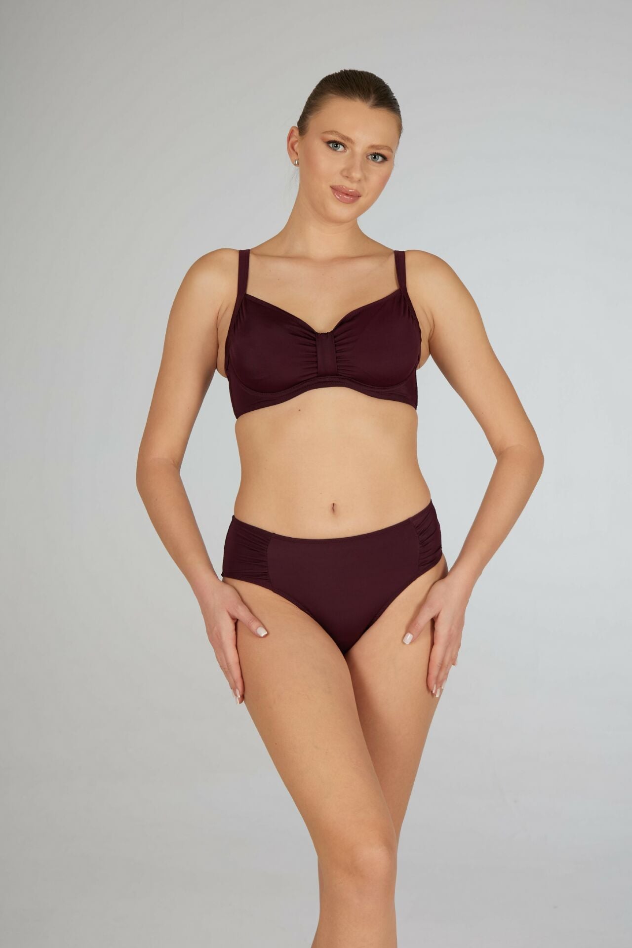 Estiva Toparlayıcı Balenli Bikini Takımı - Mürdüm