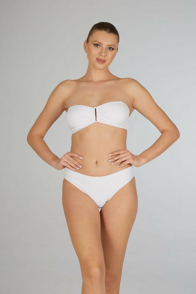 Estiva Kadın Beyaz Tokalı Straplez Bikini Takımı