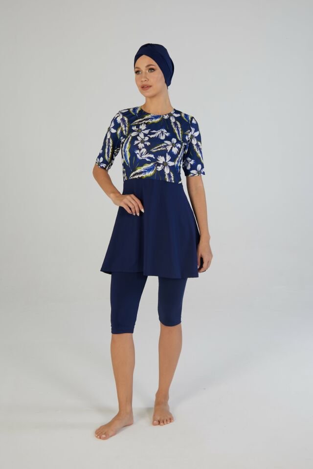 Estiva Kadın Boneli Yarım Kol Çiçek Desenli Taytlı Mayo Lacivert