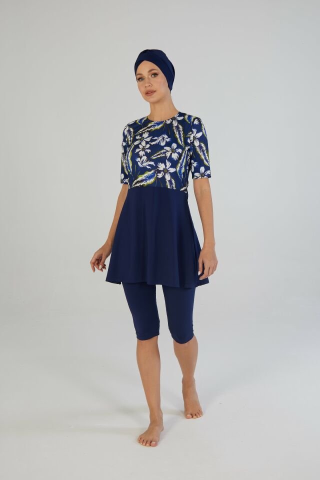 Estiva Kadın Boneli Yarım Kol Çiçek Desenli Taytlı Mayo Lacivert