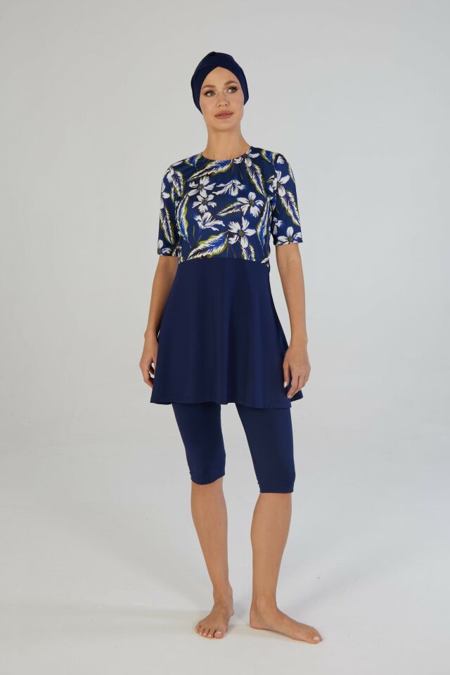 Estiva Kadın Boneli Yarım Kol Çiçek Desenli Taytlı Mayo Lacivert