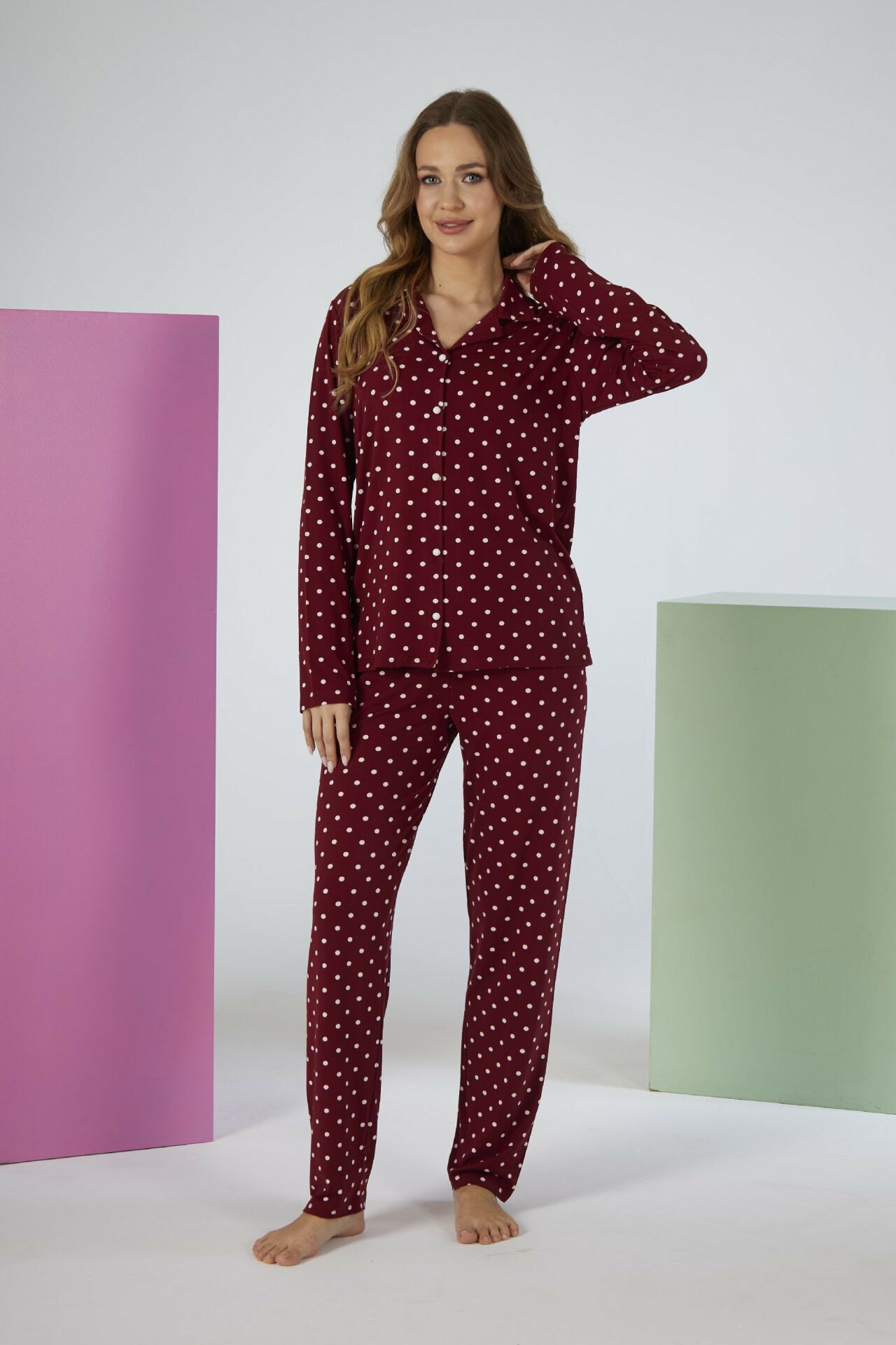 Estiva Kadın Puantiyeli Bordo Önden Düğmeli Soft Pijama Takımı