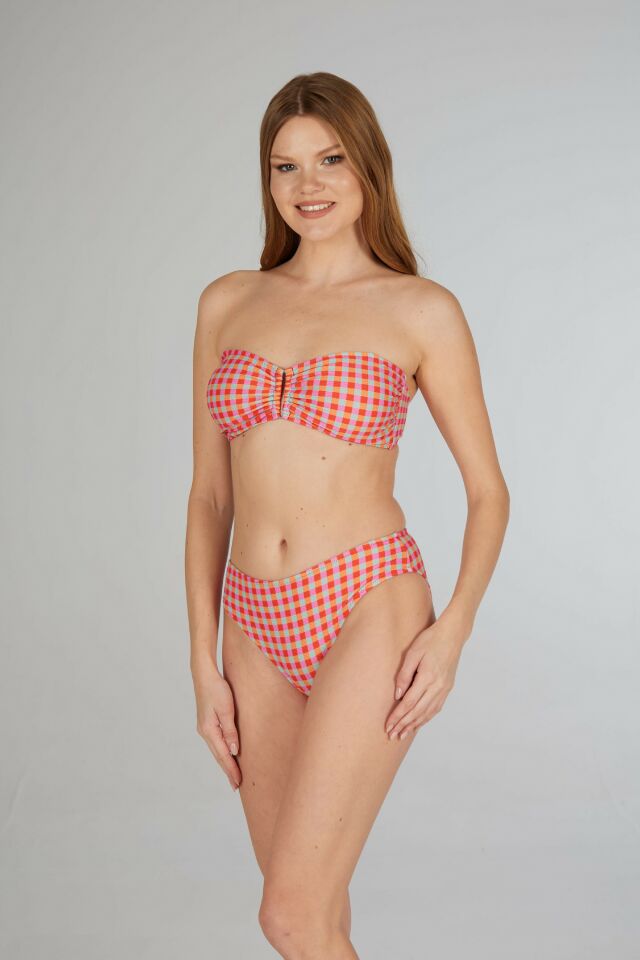 Estiva Kadın Kareli Kırmızı Tokalı Straplez Bikini Takımı