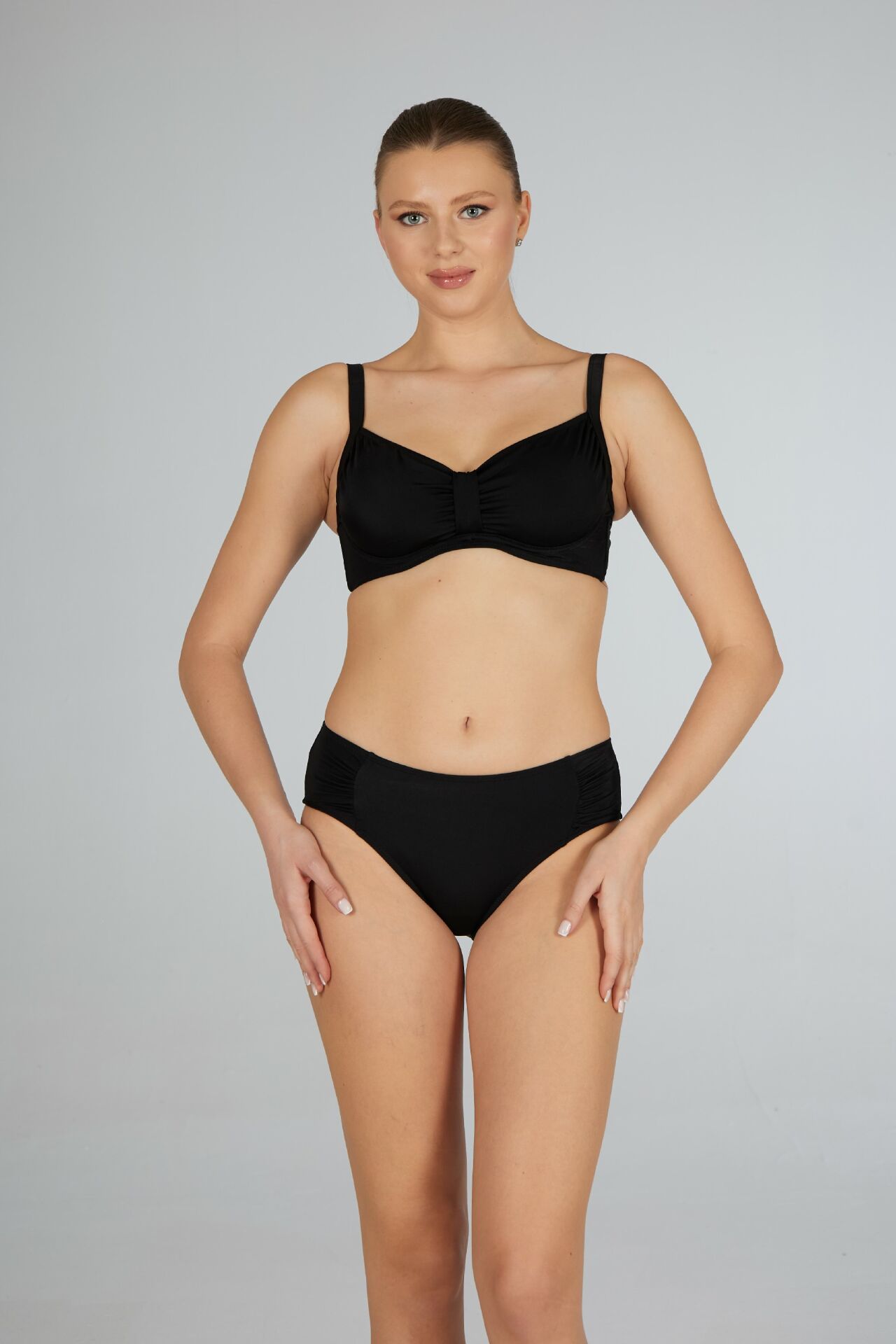 Estiva Balenli Luplu Battal Beden Bikini Takımı - Siyah