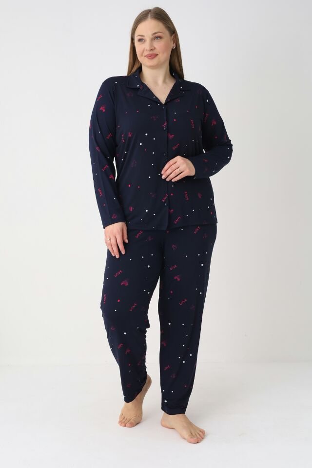 Estiva Kadın Love Desenli Lacivert Önden Düğmeli Soft Battal Pijama Takımı