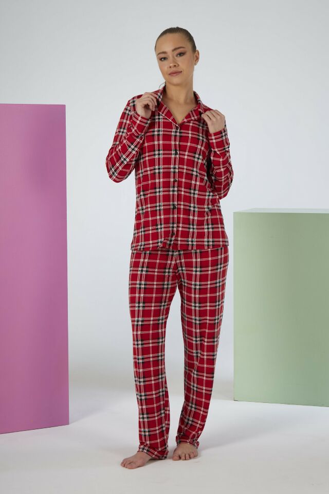 Estiva Kadın Kareli Kırmızı Önden Düğmeli Soft Pijama Takımı