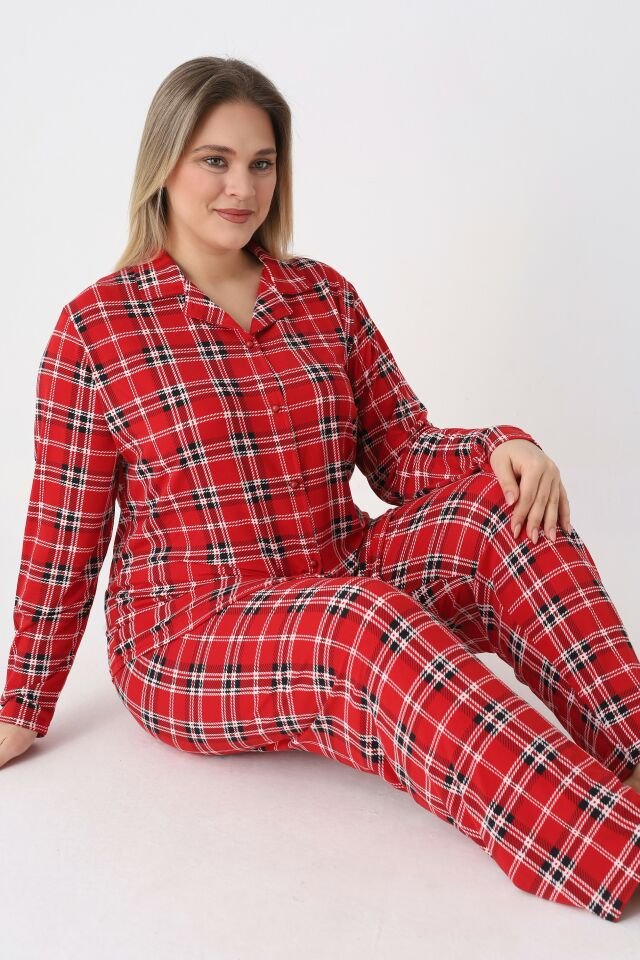 Estiva Kadın Kareli Kırmızı Önden Düğmeli Soft Battal Pijama Takımı
