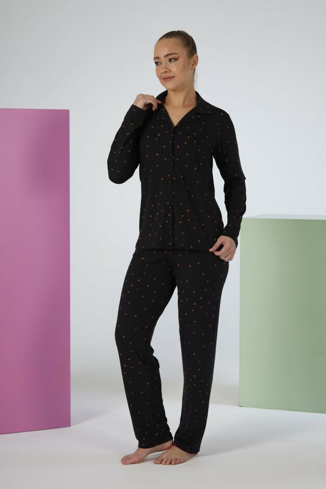 Estiva Kadın Puantiyeli Siyah Önden Düğmeli Soft Pijama Takımı