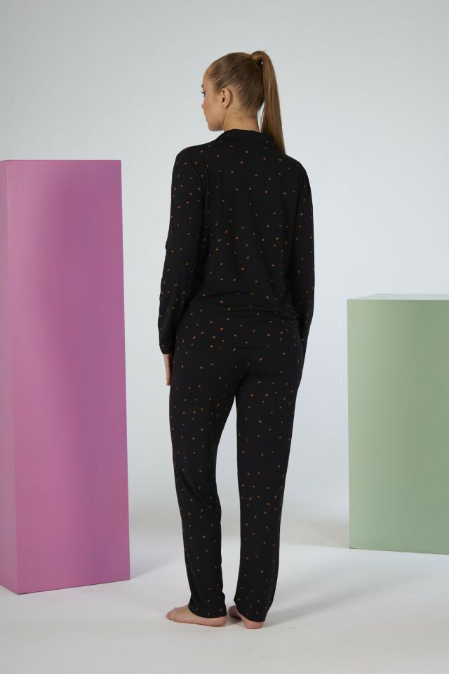 Estiva Kadın Puantiyeli Siyah Önden Düğmeli Soft Pijama Takımı