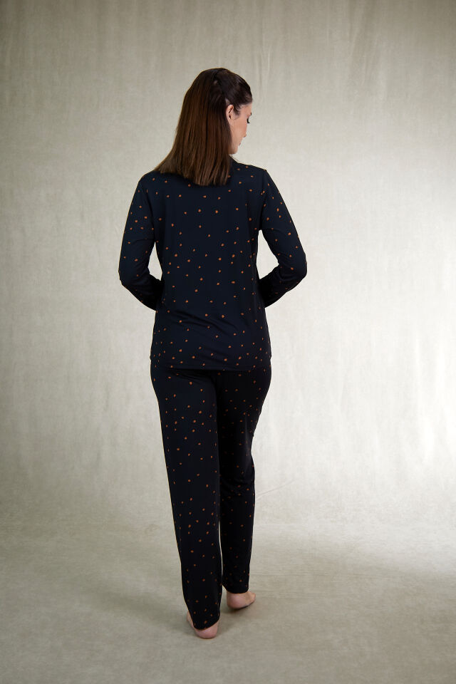 Estiva Kadın Puantiyeli Siyah Önden Düğmeli Soft Pijama Takımı