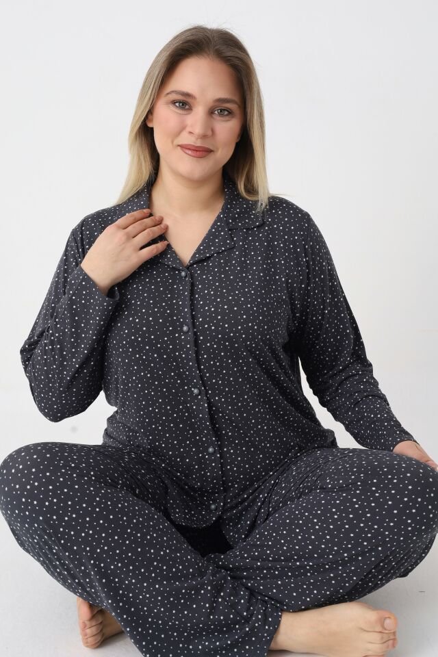 Estiva Kadın Yıldız Desenli Lacivert Önden Düğmeli Soft Battal Pijama Takımı