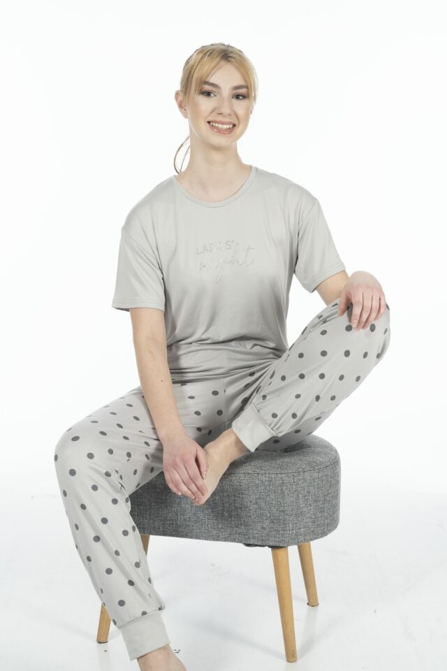 Estiva Kadın Puantiyeli Soft Kumaş Yazlık Pijama Takımı - Gri