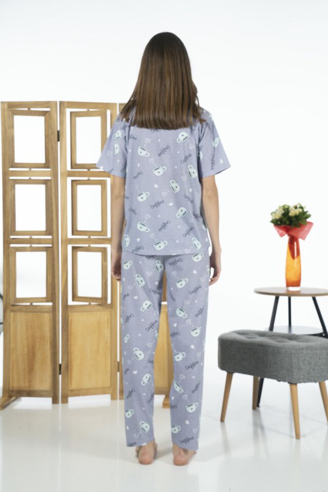 Estiva Kadın Coffee Desenli Kısa Kol Önden Düğmeli Yazlık Penye Pijama Takımı